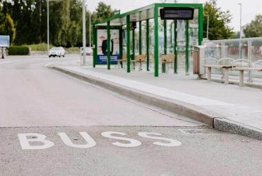 Varför isoleras landsbygden? Liberalerna vill ha busstrafik ill Norrbyås.