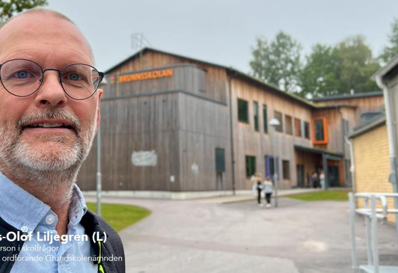 Mats-Olof Liljegren (L) Talesperson i skolfrågor 1:e ersättare Kommunfullmäktige 2:e vice ordförande Grundskolenämnden